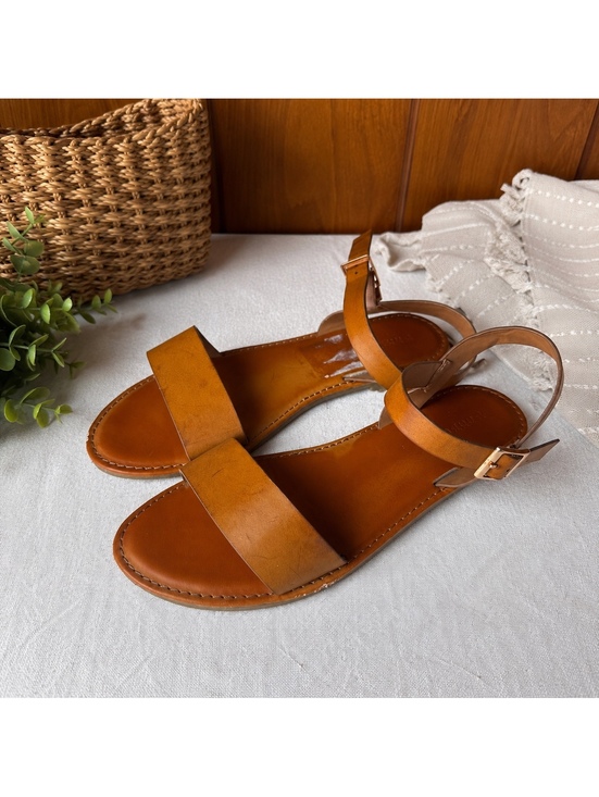 Bamboo Shoes - Bayboo Cognac Brown Ankle Strap Sandals Women’s Size 8.5 Flat Open Toe